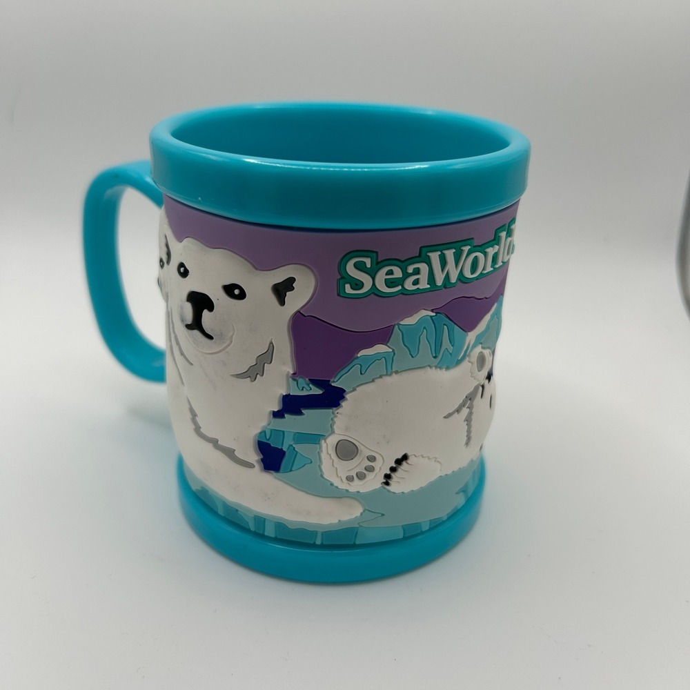 SeaWorld San Diego Polar Bear 3D Rubber Plastic Mug Teal BPA Free C6-78-16330
